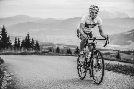 PRESTASJON: I åtte måneder har vår freelancer Marcus Liebold trent for å komme i form til rittsesongen. Nå er dagen kommet. Foto: Cannondale.