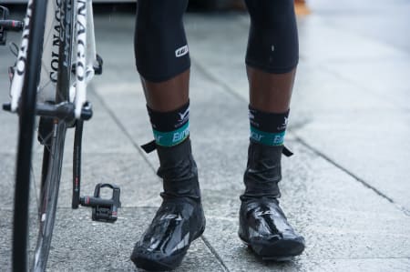 VIRKELIG LANGE: Kevin Reza silte med feltets desidert lengste sokker.