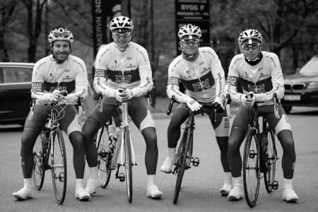 FØR: RR Racing før syndefloden braket løs. Foto: Pål Laukli