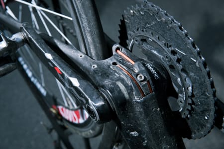FORSEGGJORT: Det er lett å guide vaierne på Roses sykkel under krankhuset. Der finner du også plass til et batteri, om du ønsker å oppgradere til Shimano Di2.