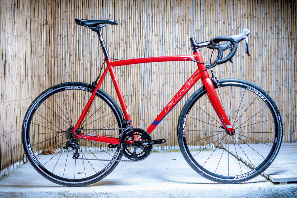 Karrierestartsykkelen Fuji Roubaix Landevei No