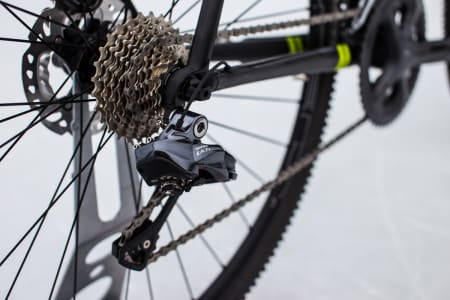 Bakgir med medium arm tar inntil 32 tenner på kassetten.
