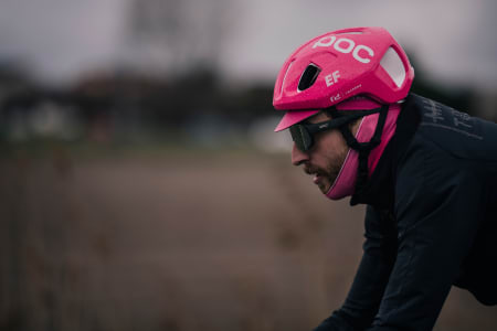 TAYLOR PHINNEY iført POC Ventral under Milano-Sanremo 2018. Foto: Kristof Ramon
