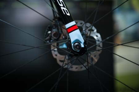 LITEN: Synapse bruker bare 140mm skiver. Dette er det minste du får.