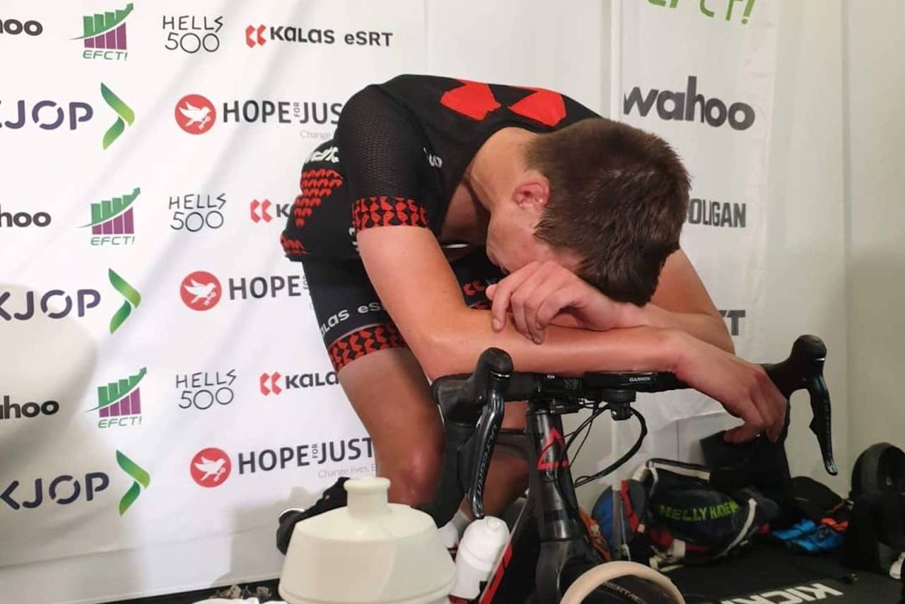 virtual everesting zwift